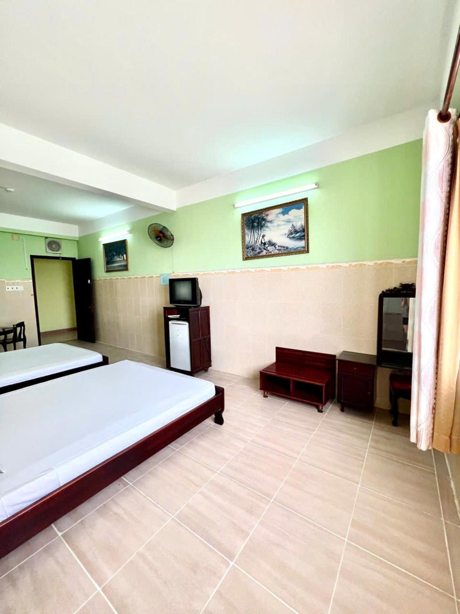 Phi Long 2 Hotel Thu Dau Mot Kültér fotó