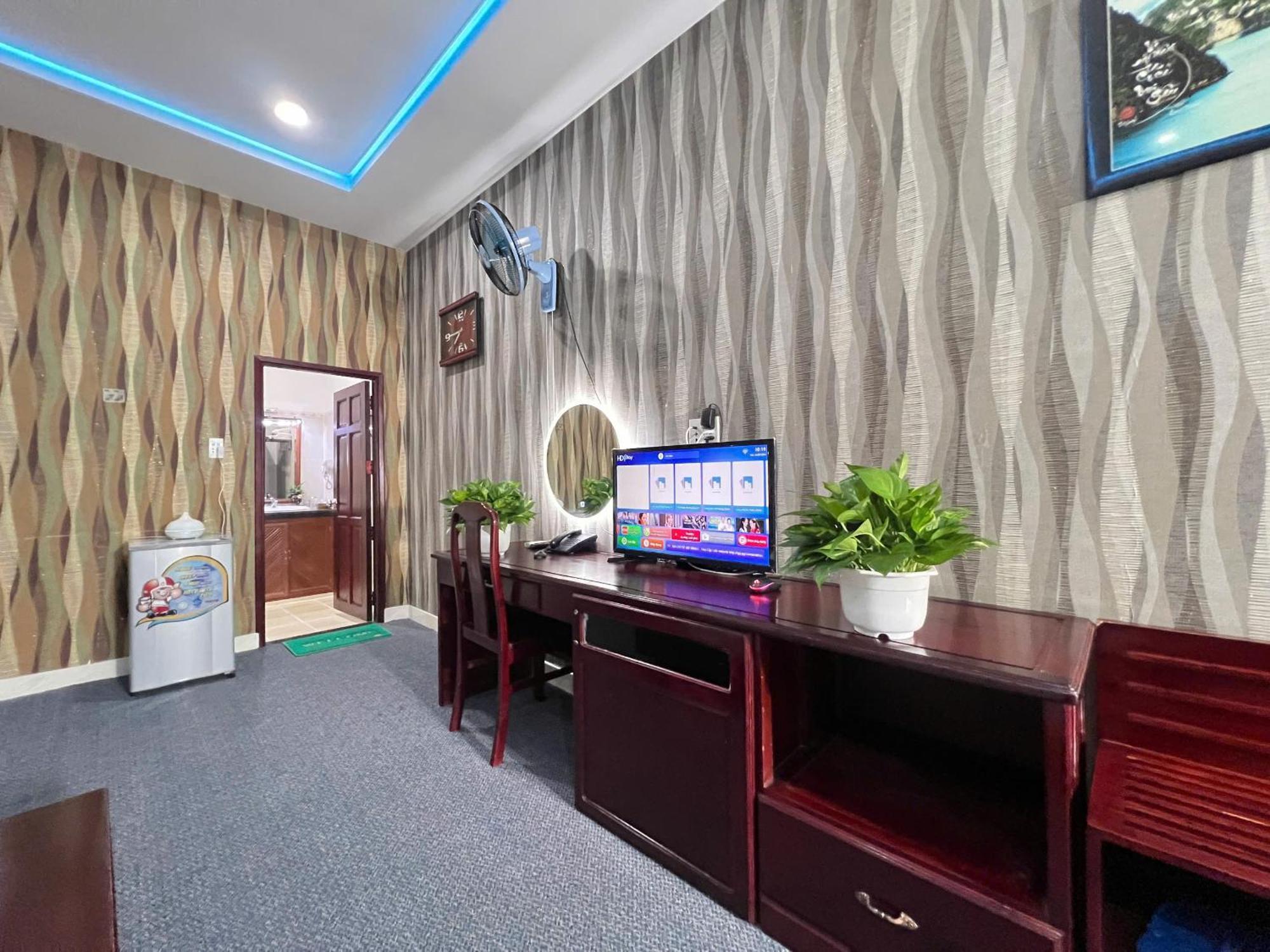 Phi Long 2 Hotel Thu Dau Mot Kültér fotó